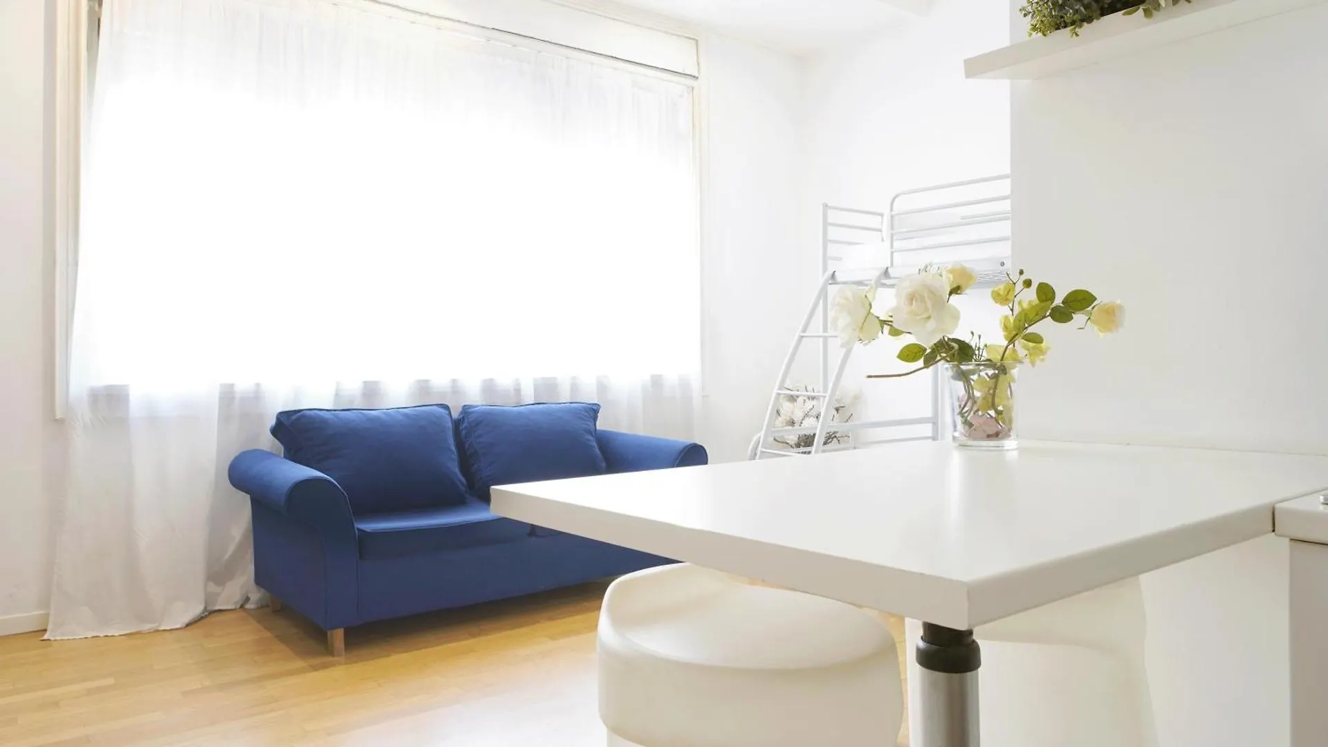 Rio central apartment Milán